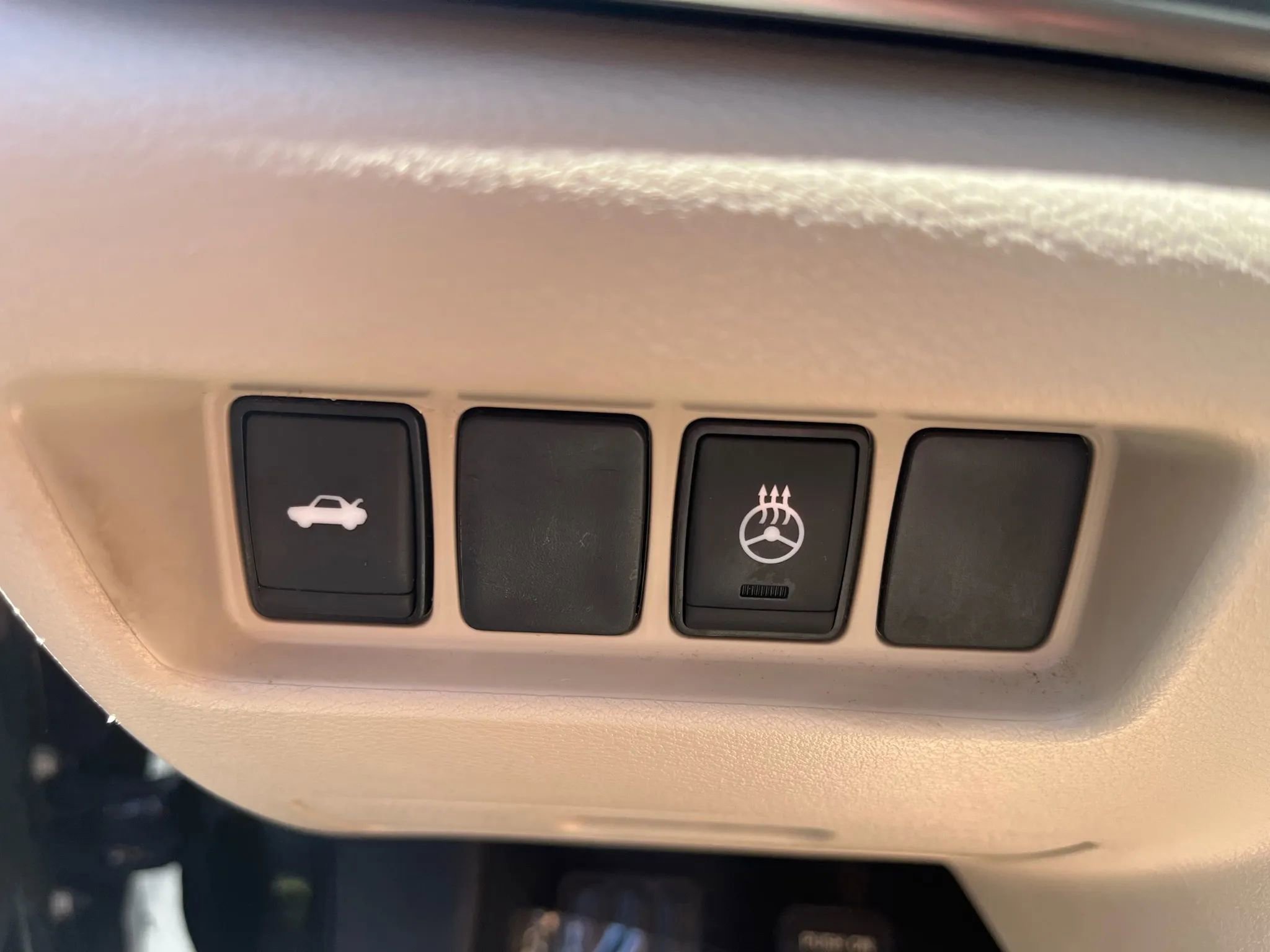 Used 2019 Nissan Maxima 3.5 SL w/ Floor Mat Group FWD image 17