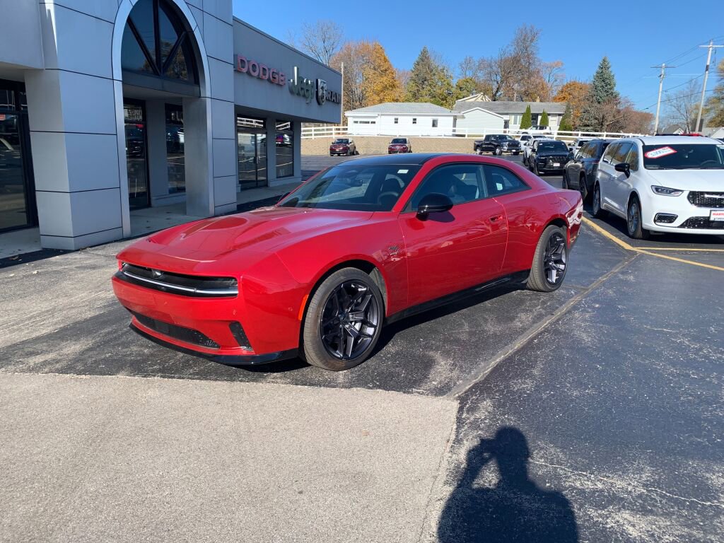 Used 2024 Dodge Charger R/T w/ Plus Group AWD/4WD image 5