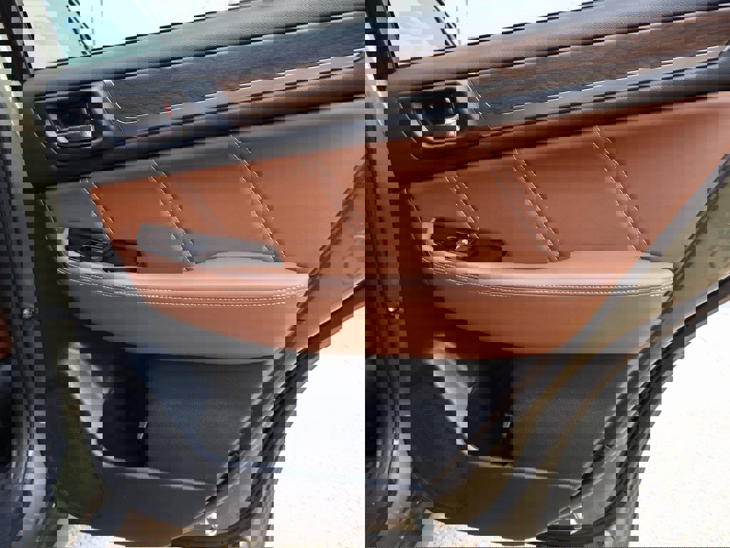 Used 2019 Subaru Outback 2.5i Touring image 12