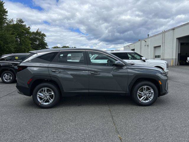 New 2026 Hyundai Tucson SE AWD/4WD image 2