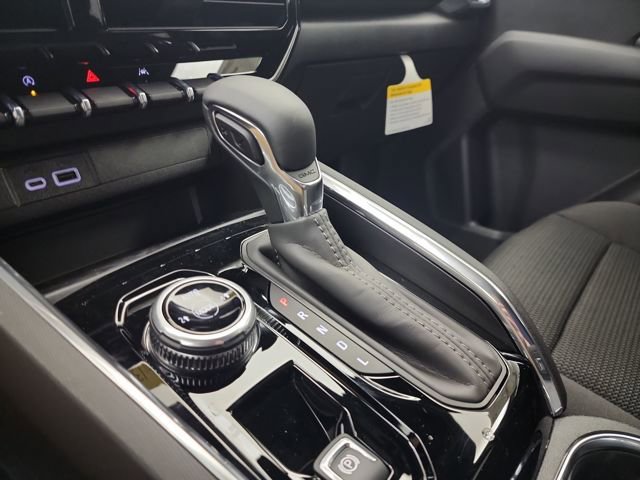 New 2026 GMC Canyon Elevation w/ Convenience Package image 29