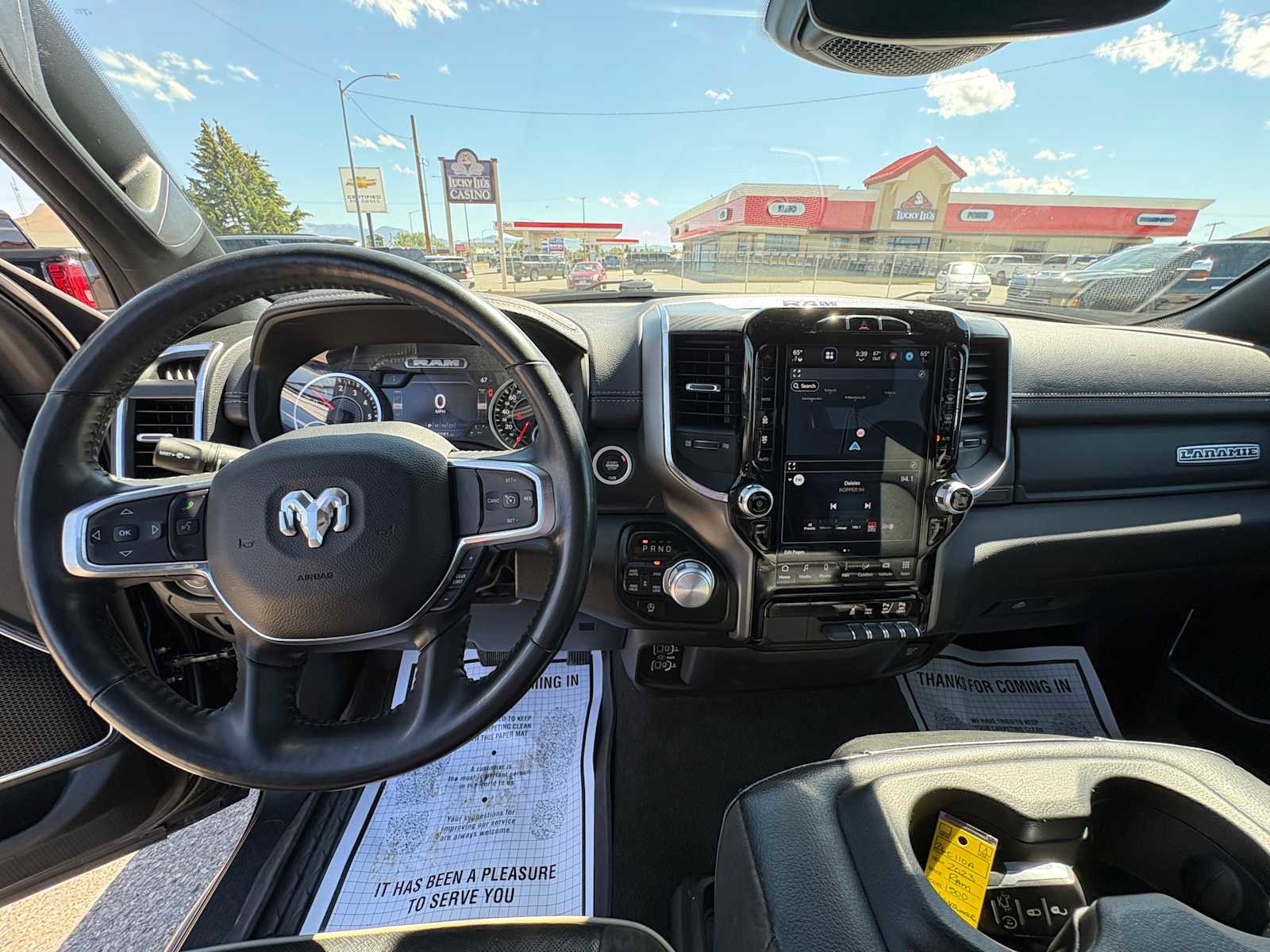 Used 2023 RAM 1500 Laramie AWD/4WD image 14