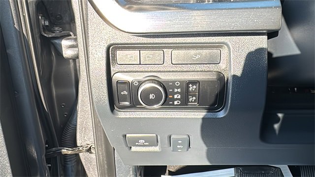 Used 2023 Ford F250 Lariat w/ Lariat Ultimate Package image 16