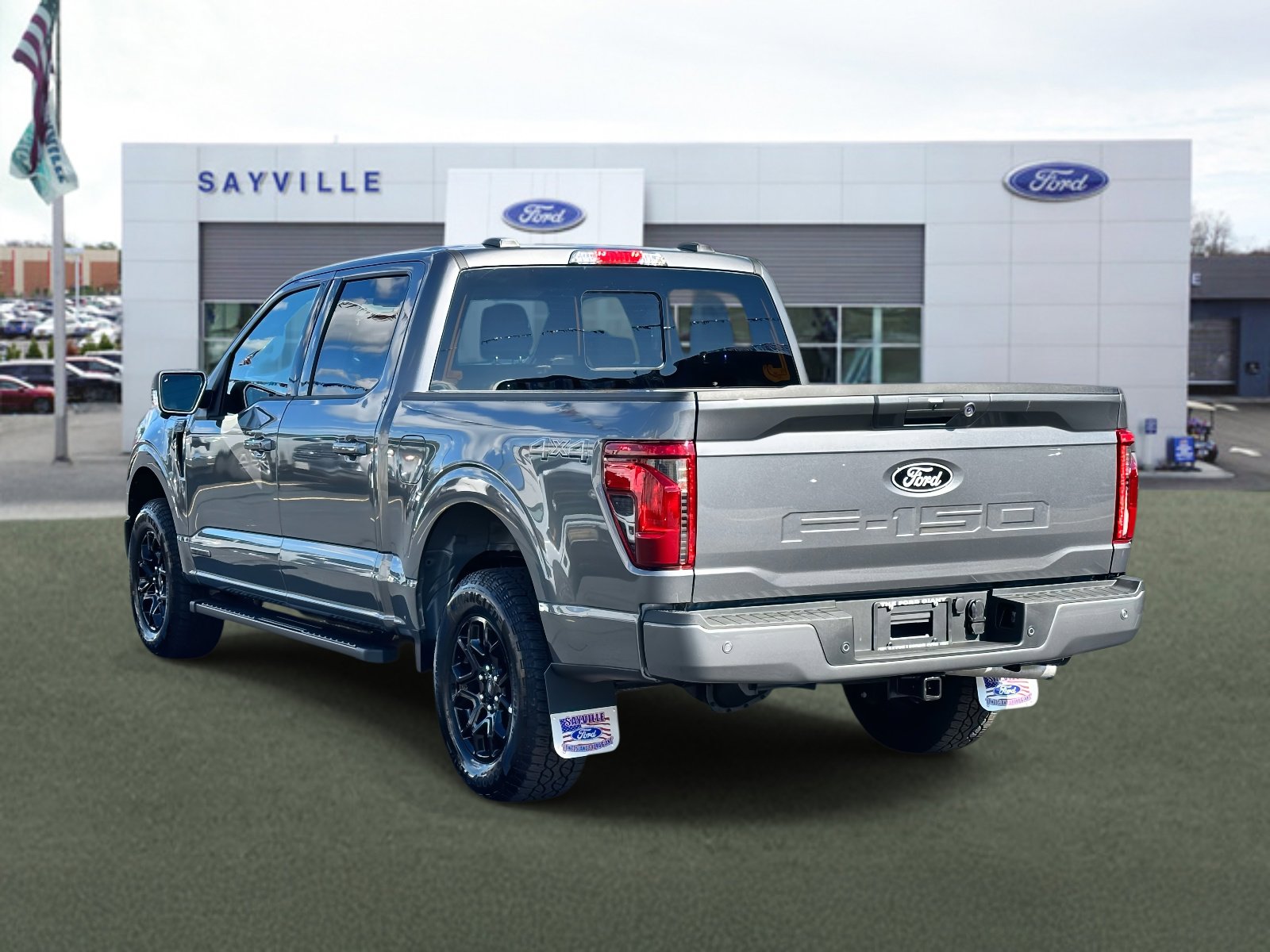 Used 2025 Ford F150 XLT w/ Equipment Group 302A MID image 4