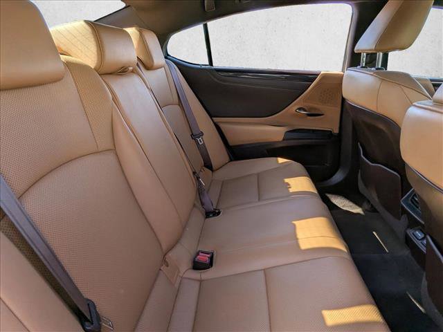 Used 2020 Lexus ES 300h image 20