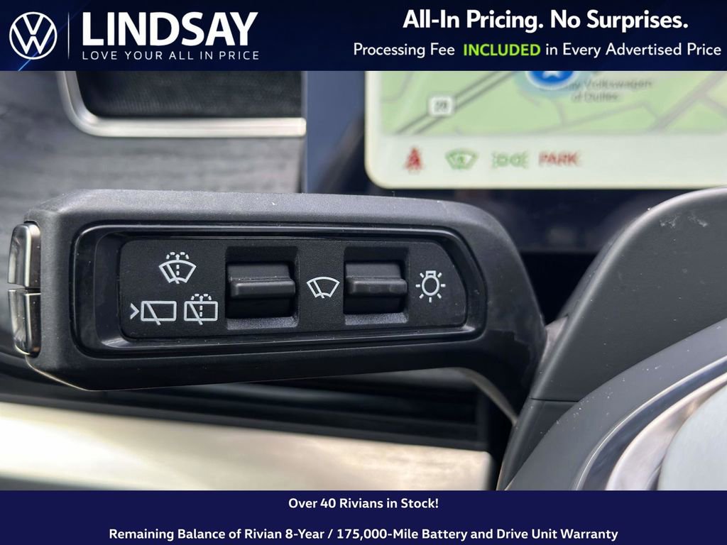 Used 2023 Rivian R1S Adventure image 22