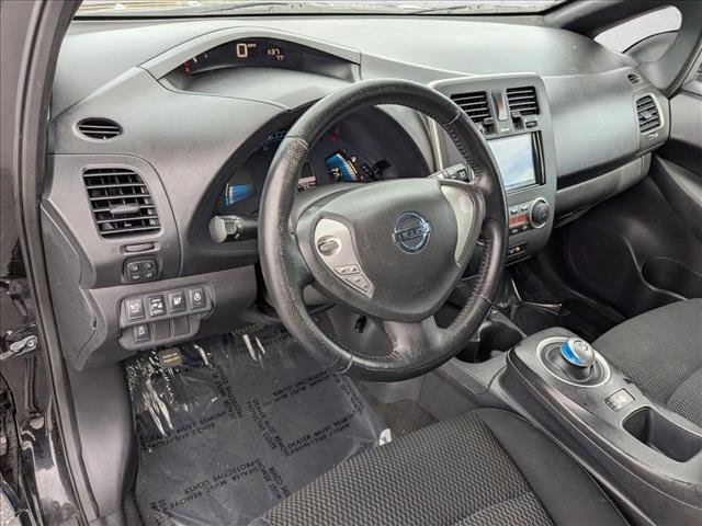 Used 2013 Nissan Leaf S image 10