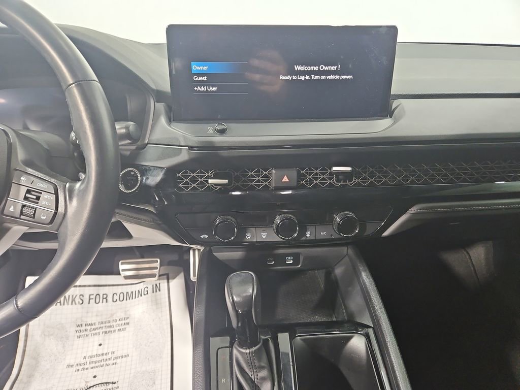 Used 2023 Honda Accord Sport image 17