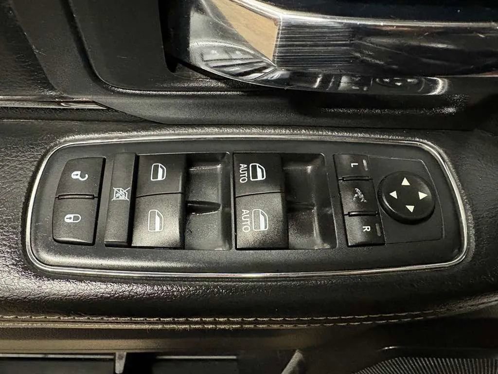 Used 2016 RAM 1500 Sport AWD/4WD image 27
