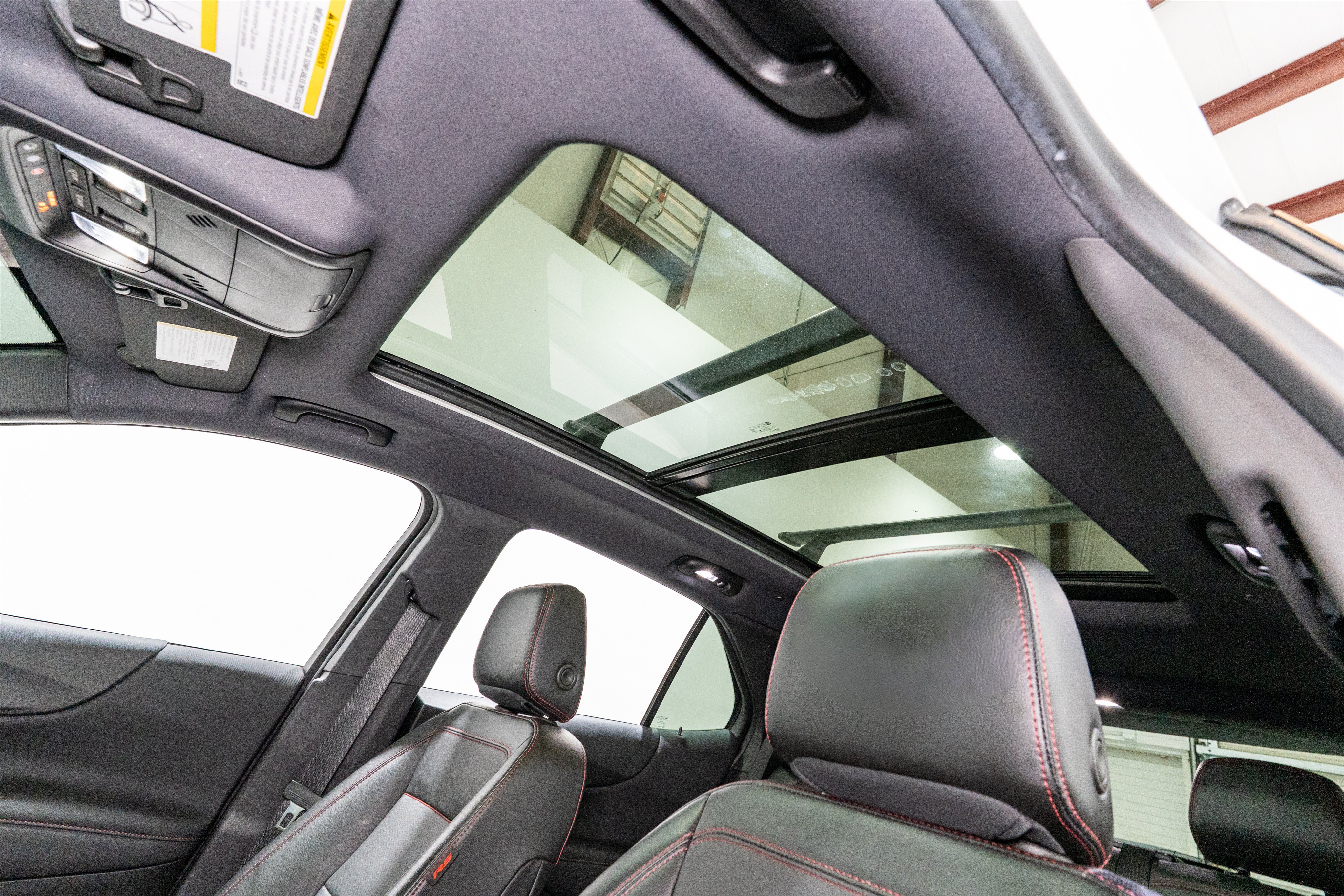 Used 2024 Chevrolet Equinox RS w/ RS Leather Package FWD image 17