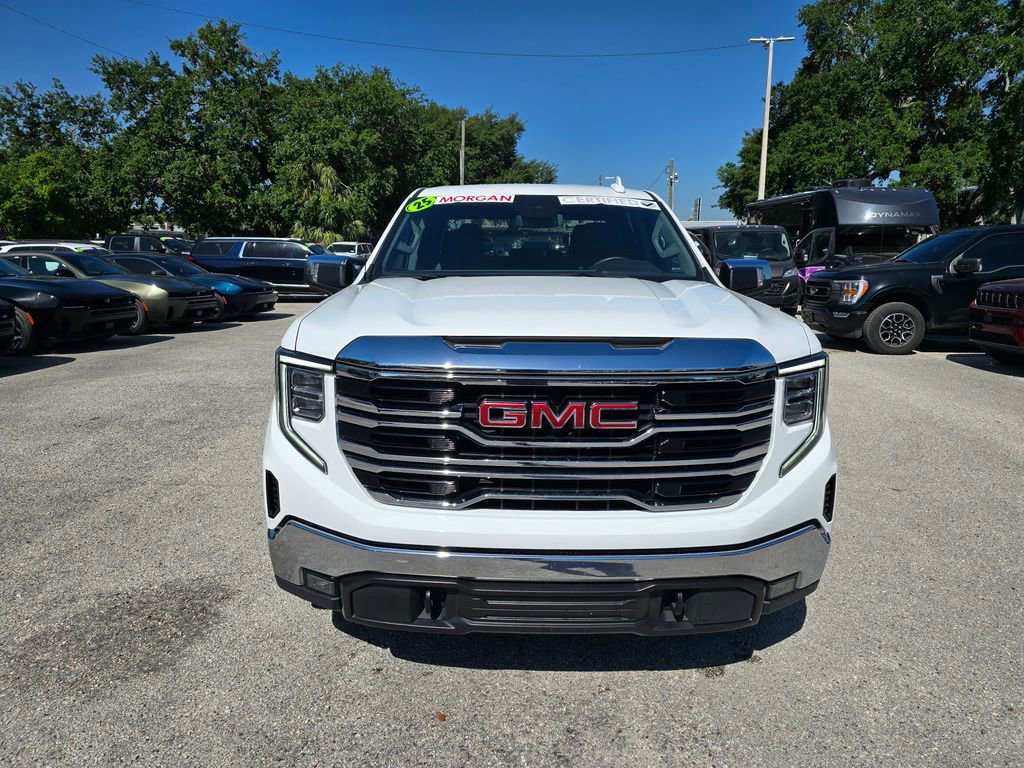 Used 2025 GMC Sierra 1500 SLT AWD/4WD image 11
