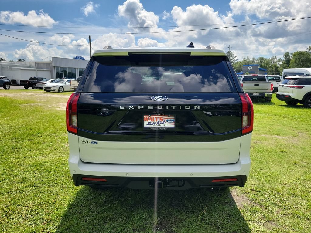 New 2027 Ford Expedition Active RWD image 6