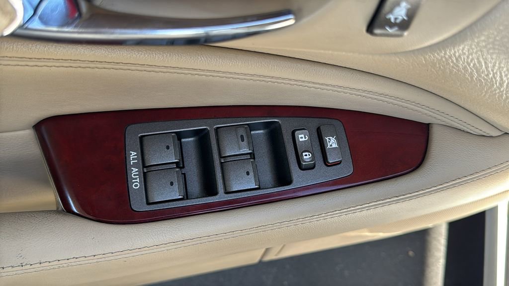Used 2009 Lexus LS 460 RWD image 19