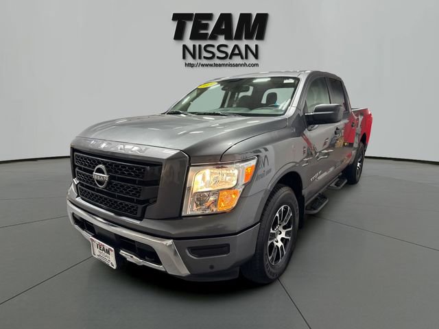 Certified 2024 Nissan Titan SV w/ SV Convenience Package AWD/4WD image 3