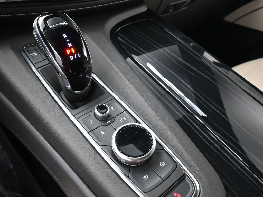 Certified 2024 Cadillac Escalade ESV Sport image 27