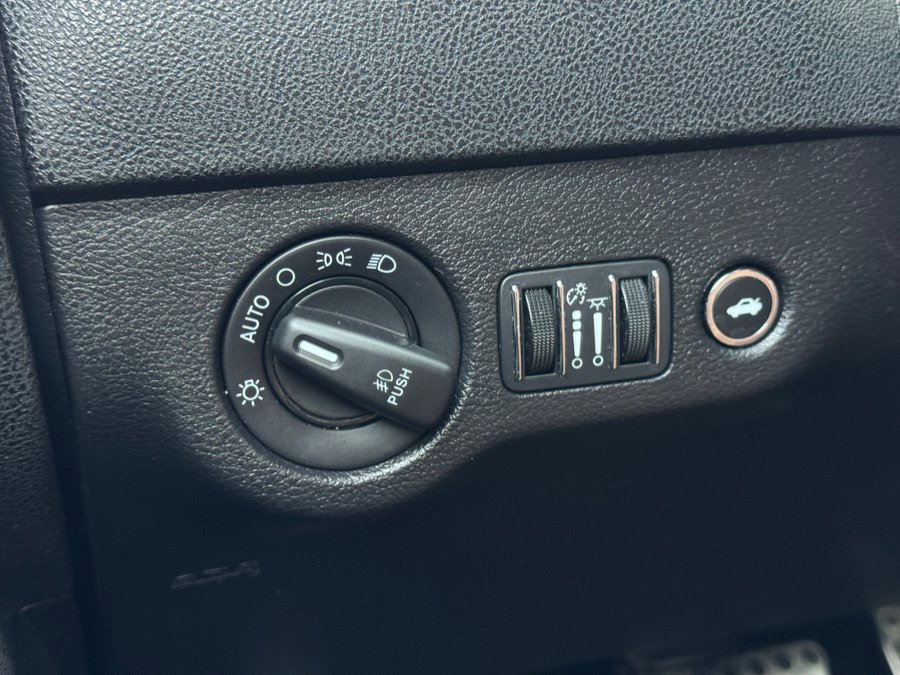 Used 2022 Dodge Charger GT image 49