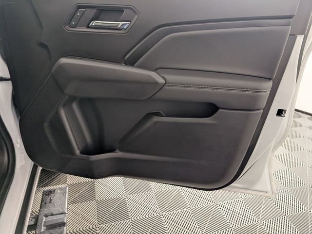 Used 2023 Chevrolet Colorado LT w/ LT Convenience Package II image 34