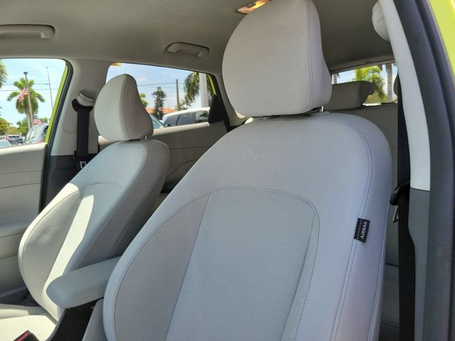 Certified 2024 Hyundai Kona Electric SEL FWD image 14