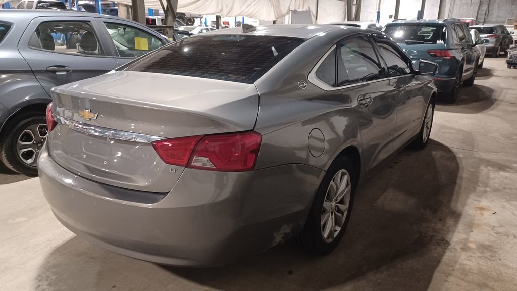 Used 2018 Chevrolet Impala LT image 2