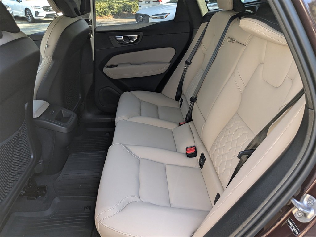 New 2026 Volvo XC60 B5 Plus w/ Protection Package Premier image 15