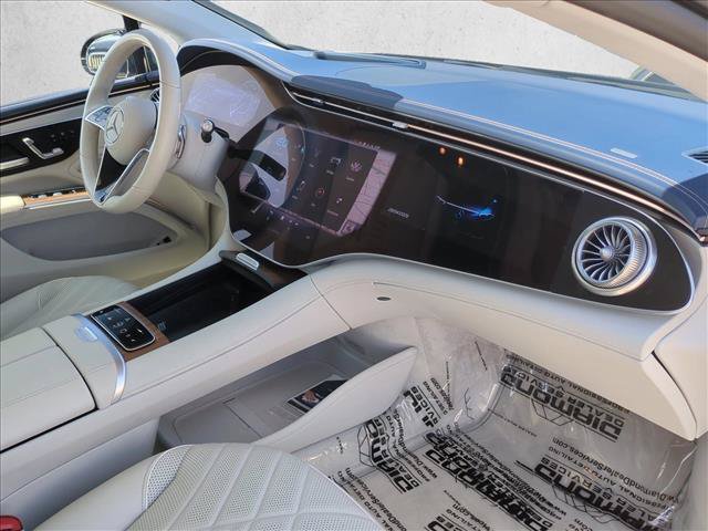 Used 2022 Mercedes-Benz EQS 580 4MATIC Sedan image 24