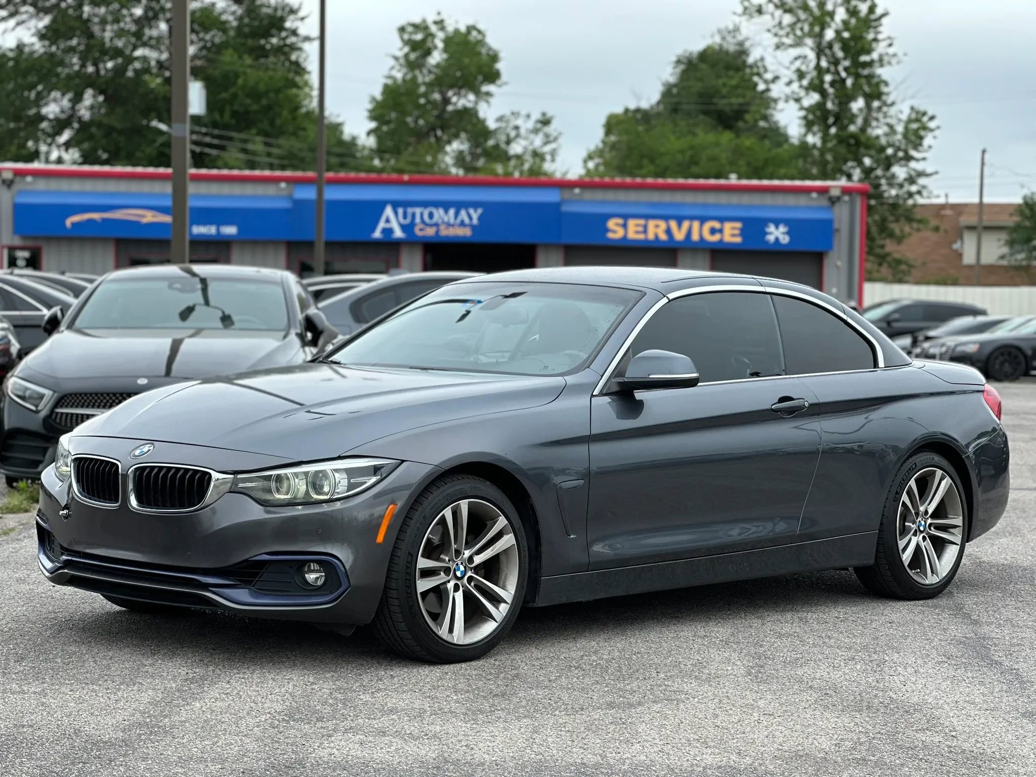 Used 2018 BMW 430i Convertible RWD image 3