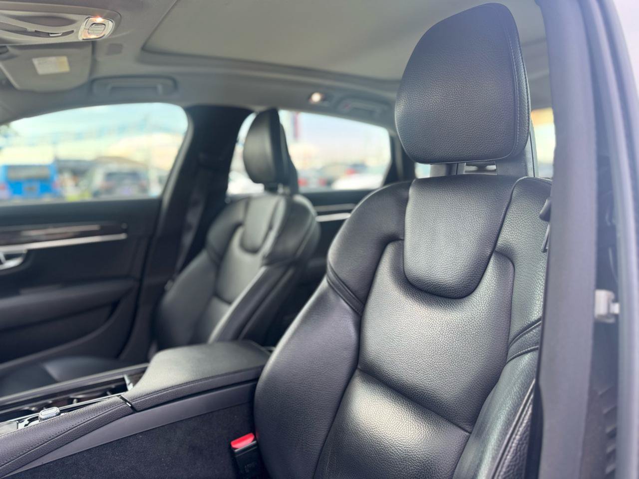 Used 2018 Volvo S90 T5 Momentum w/ Convenience Package AWD/4WD image 42