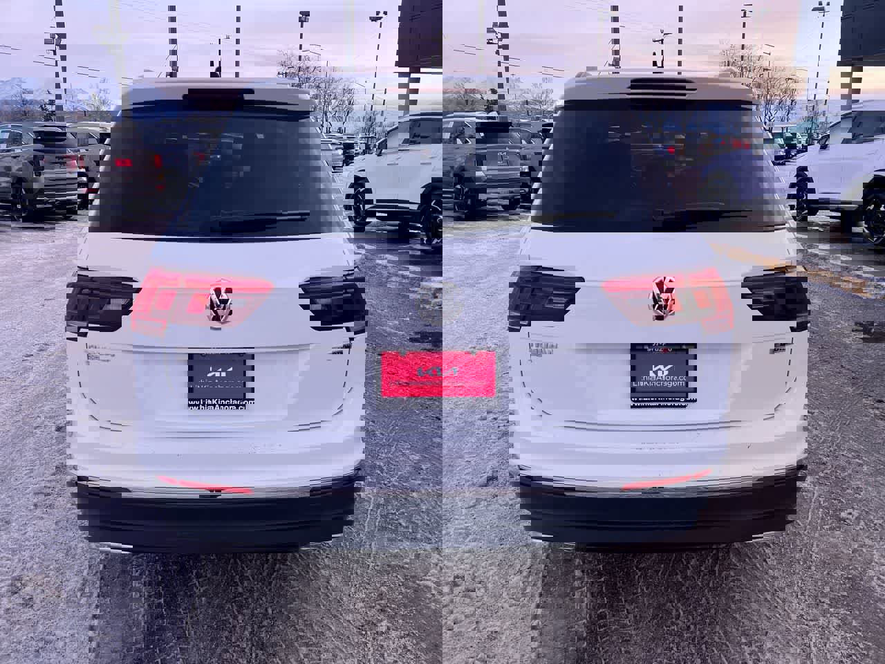 Used 2021 Volkswagen Tiguan SE image 25