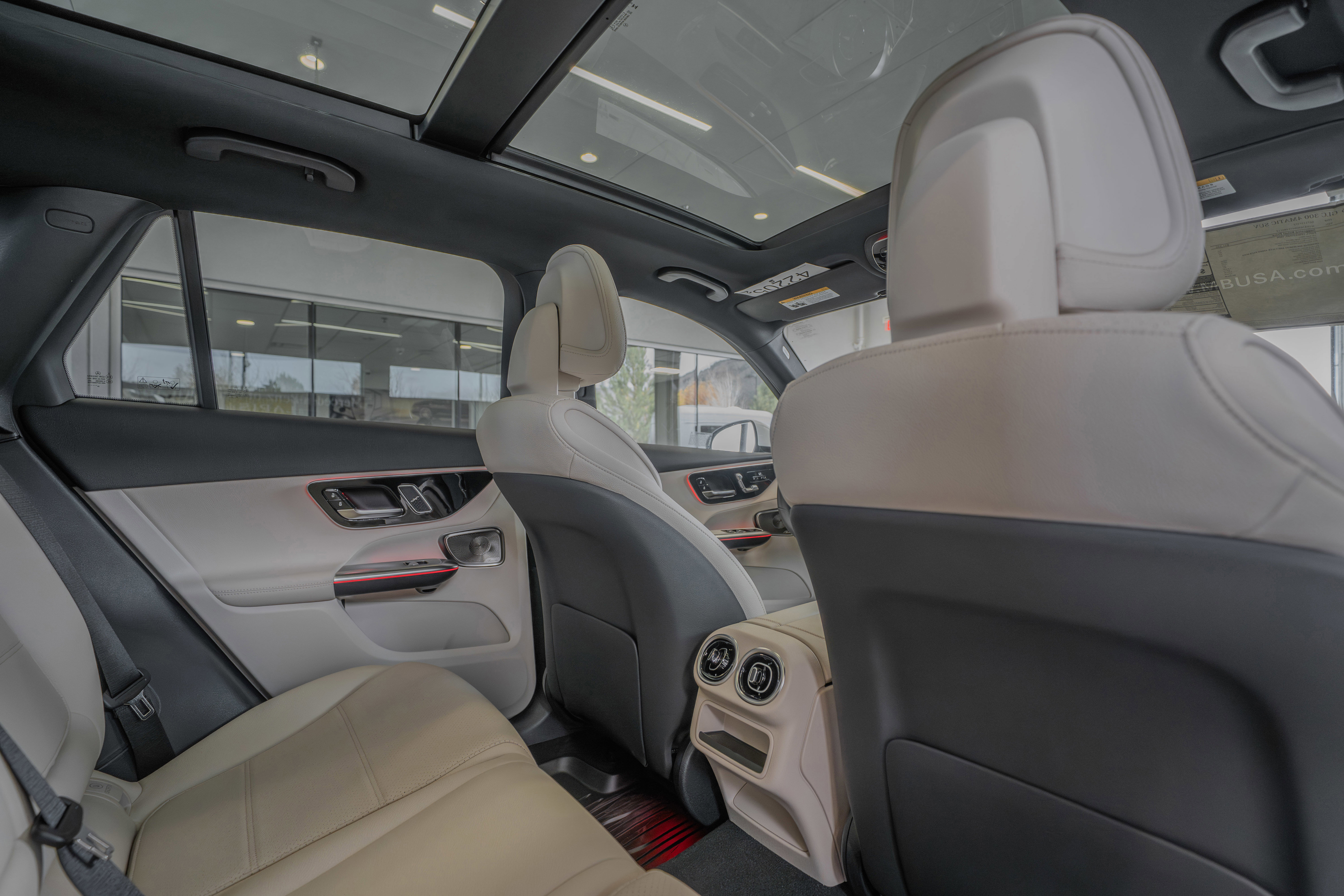 New 2026 Mercedes-Benz GLC 300 4MATIC image 28