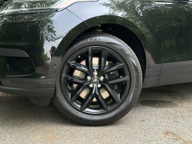 New 2026 Land Rover Range Rover Velar S AWD/4WD image 2
