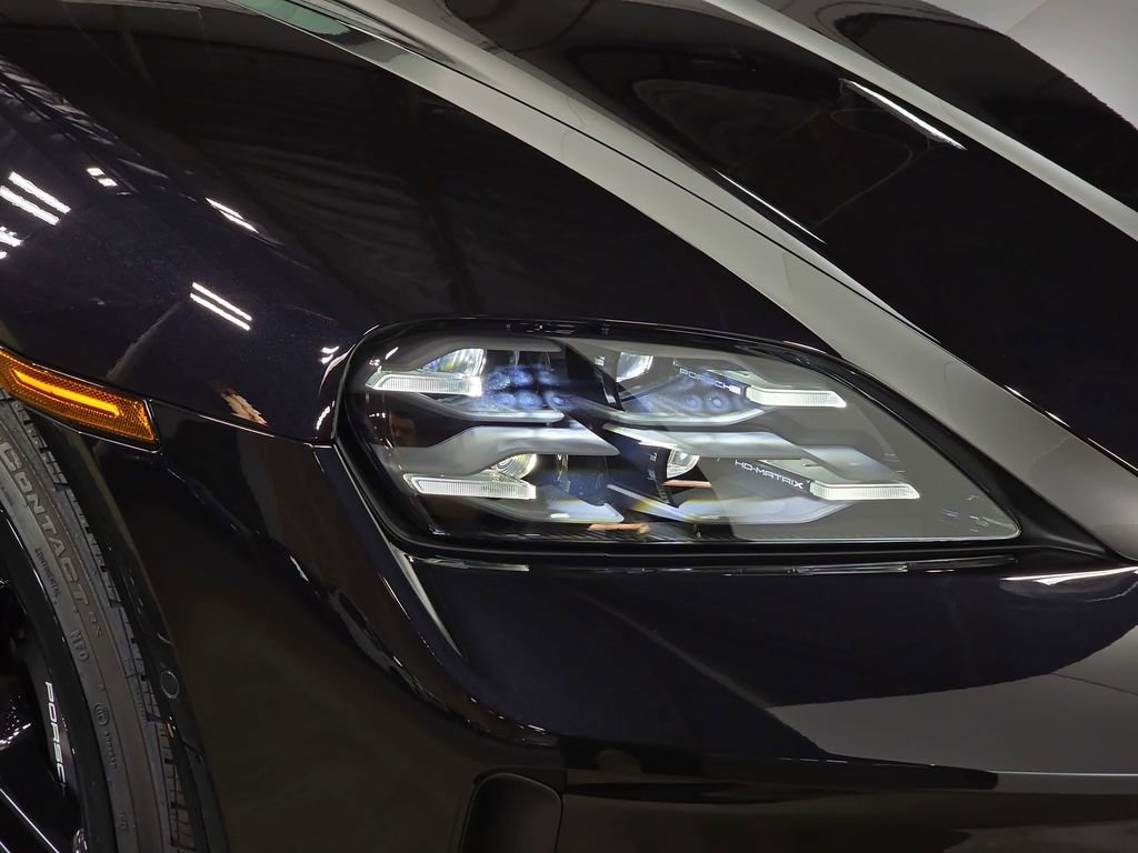New 2026 Porsche Taycan image 12