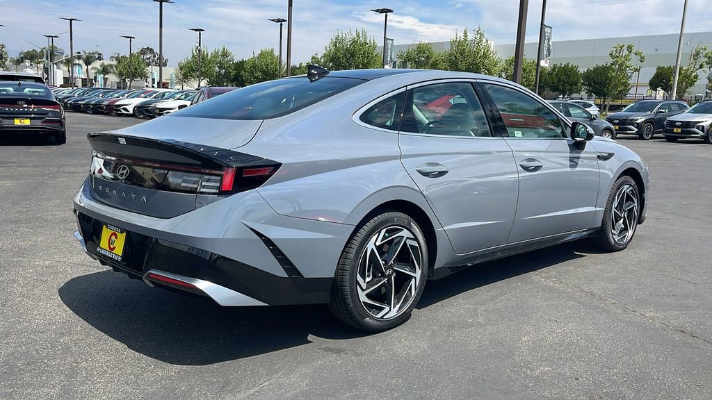 New 2025 Hyundai Sonata SEL image 7