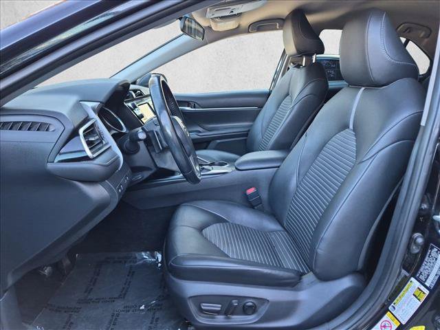 Used 2018 Toyota Camry SE FWD image 15