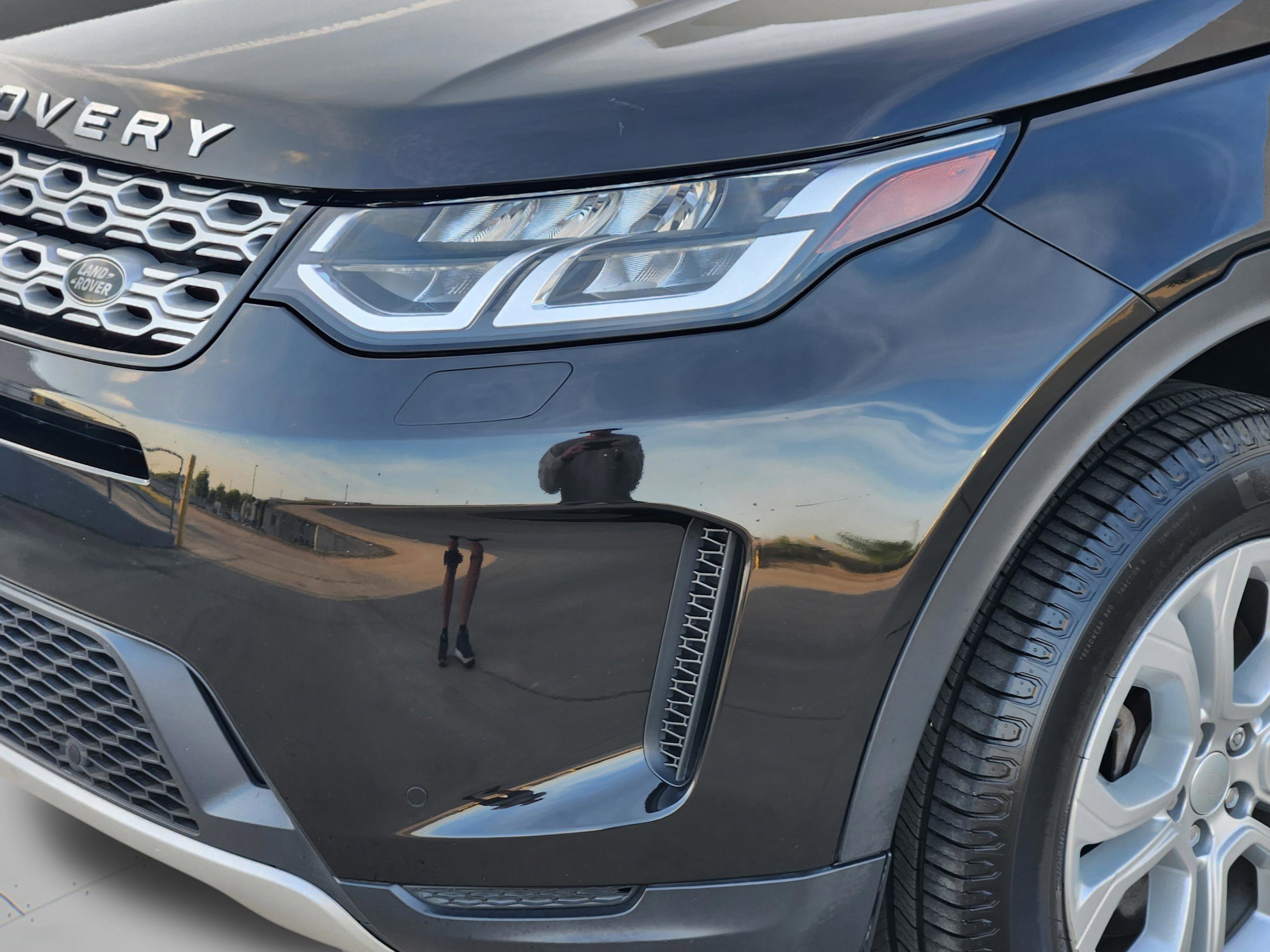 Used 2020 Land Rover Discovery Sport S image 8