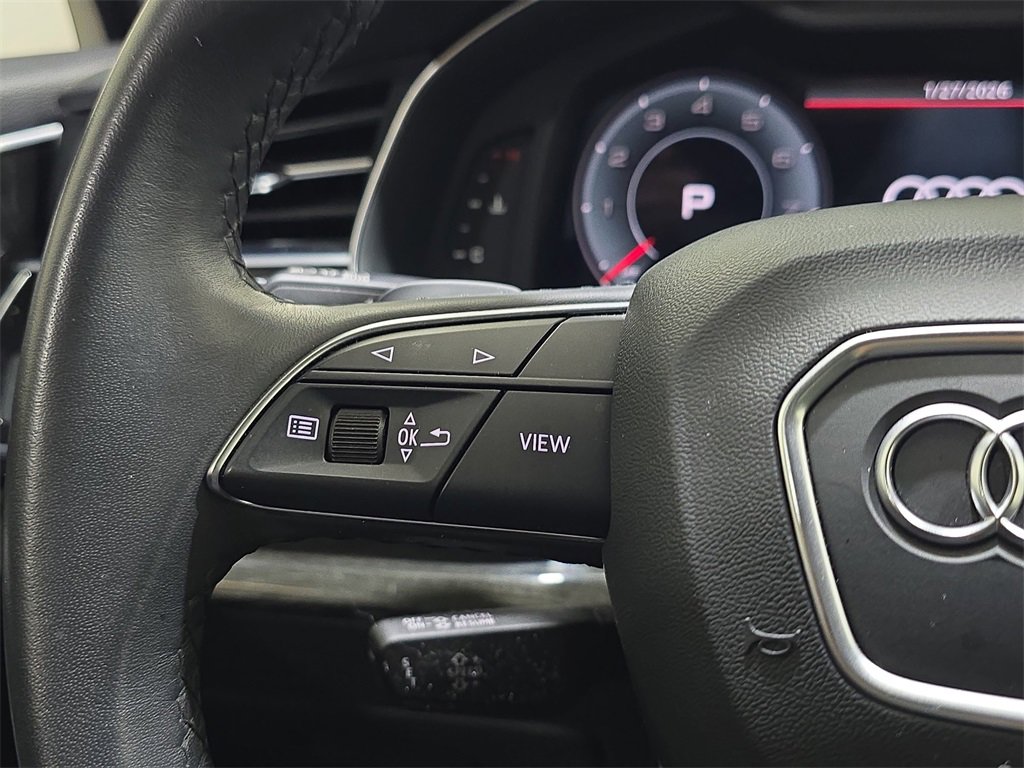 Used 2023 Audi Q7 2.0T Premium w/ Towing Package image 18