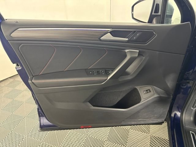 Used 2024 Volkswagen Tiguan Wolfsburg Edition image 23