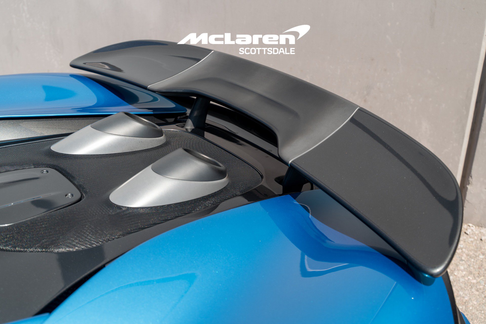 Used 2020 McLaren 600LT Spider RWD image 24