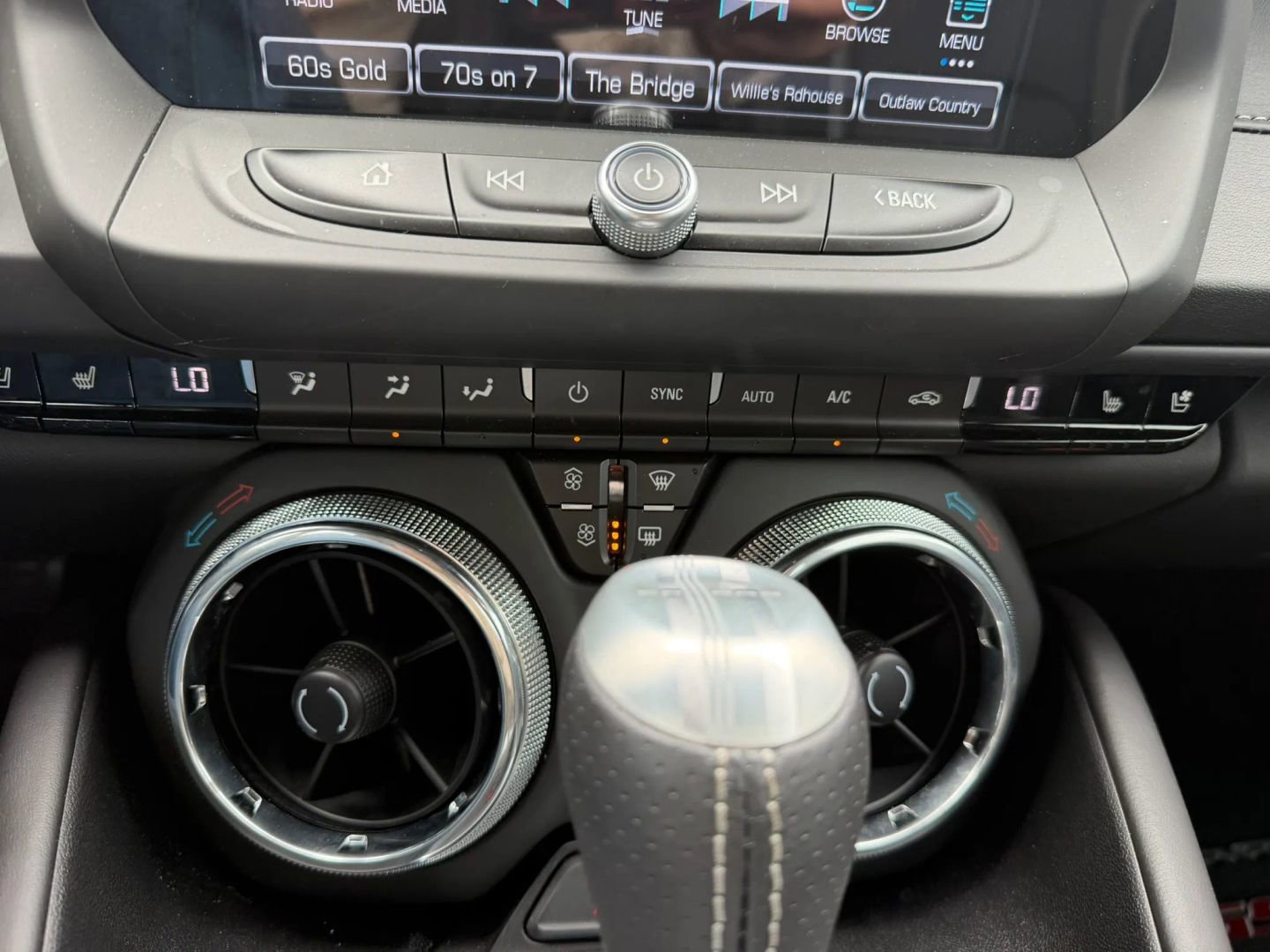 Used 2018 Chevrolet Camaro SS RWD image 25