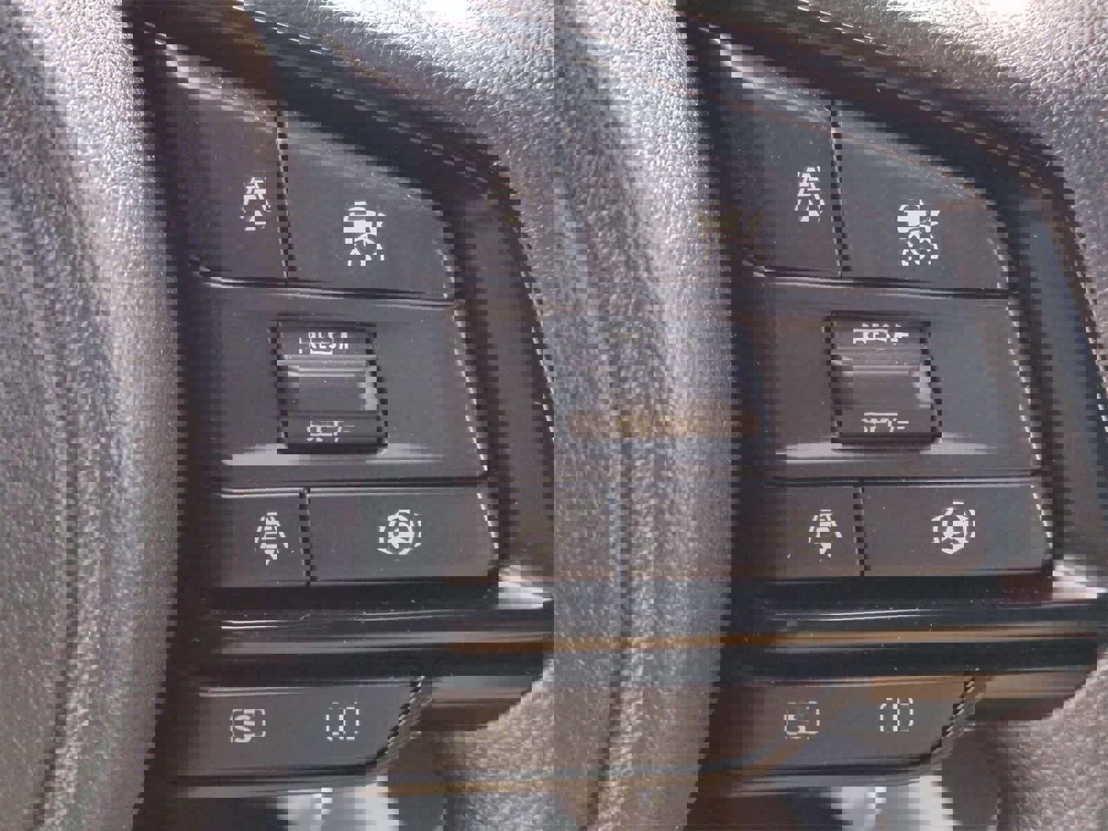 Used 2025 Subaru Forester image 24