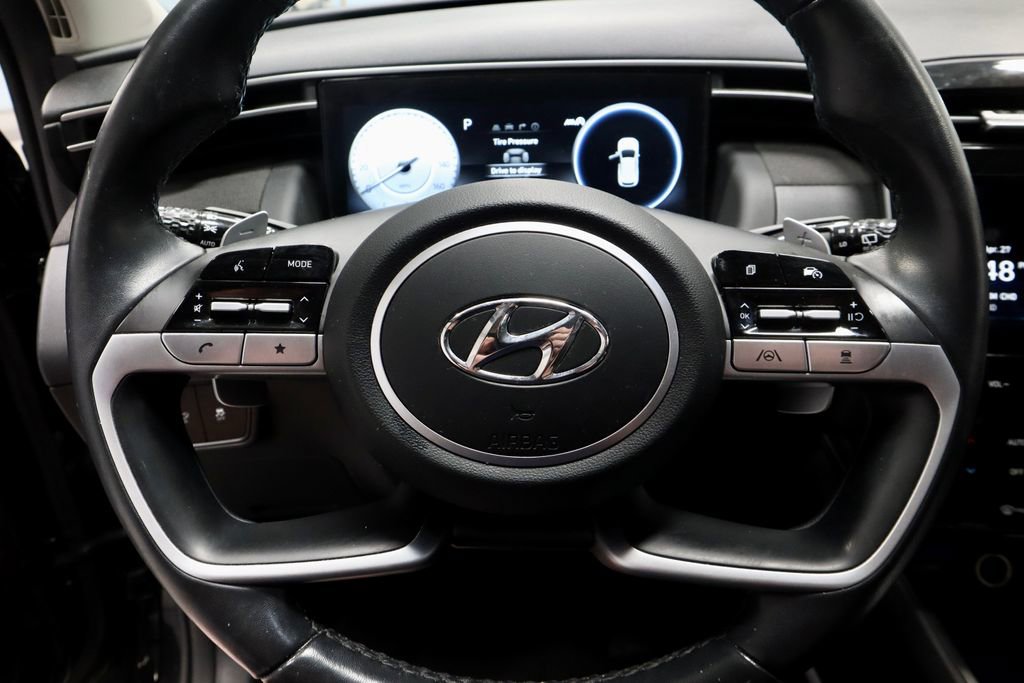 Certified 2024 Hyundai Tucson Limited FWD image 32
