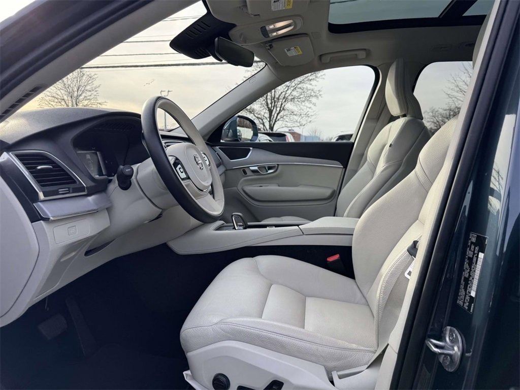 Certified 2024 Volvo XC90 B5 Core w/ Climate Package image 13