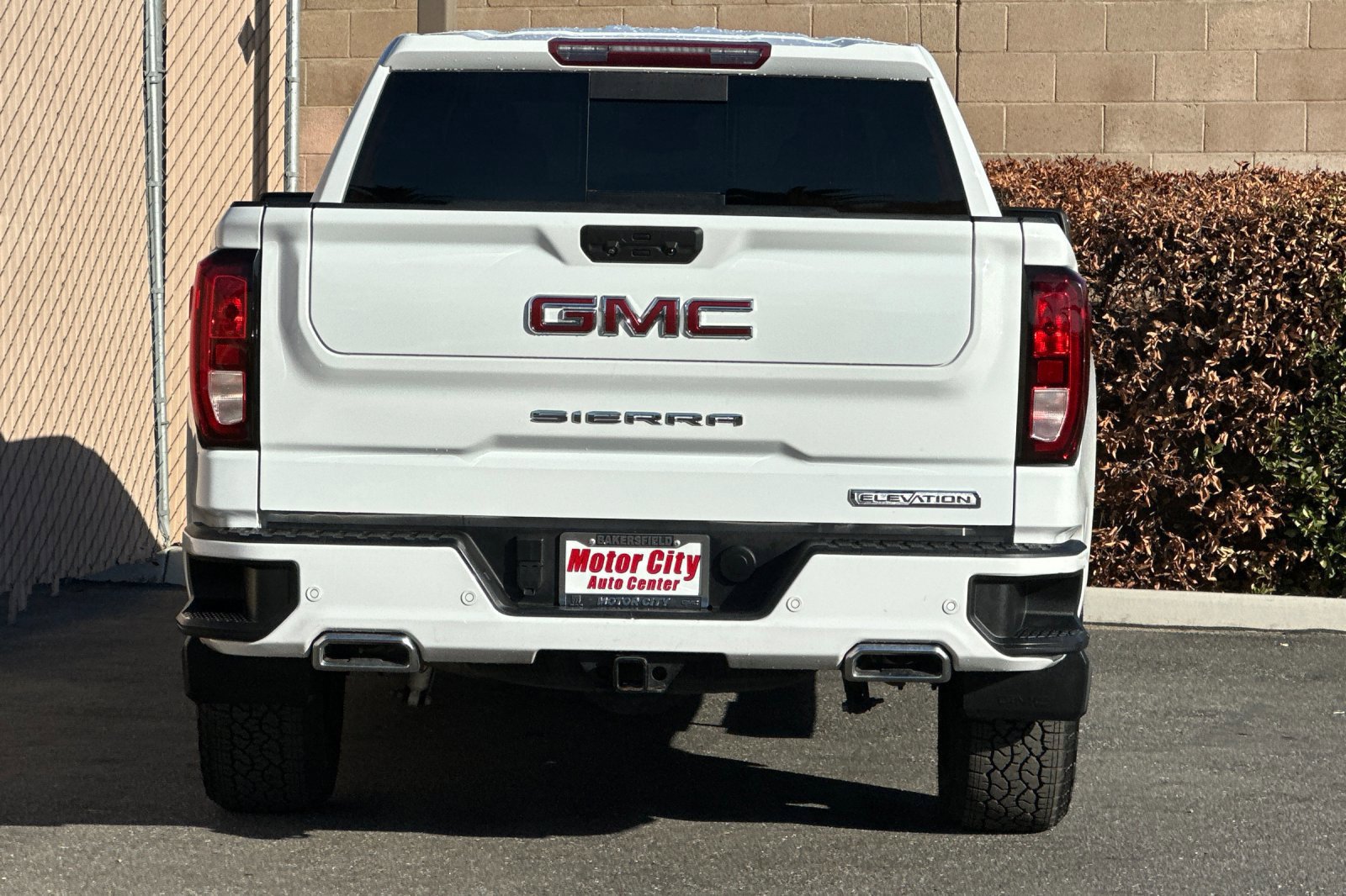 Certified 2022 GMC Sierra 1500 Elevation w/ Preferred Package AWD/4WD image 5