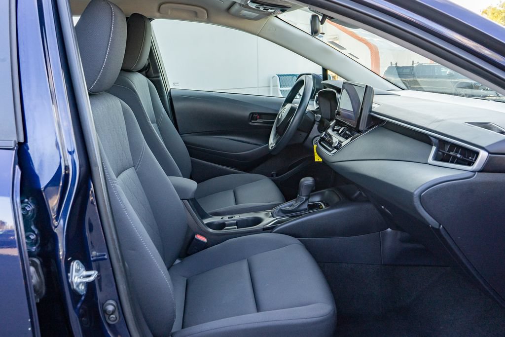 Used 2024 Toyota Corolla LE FWD image 15