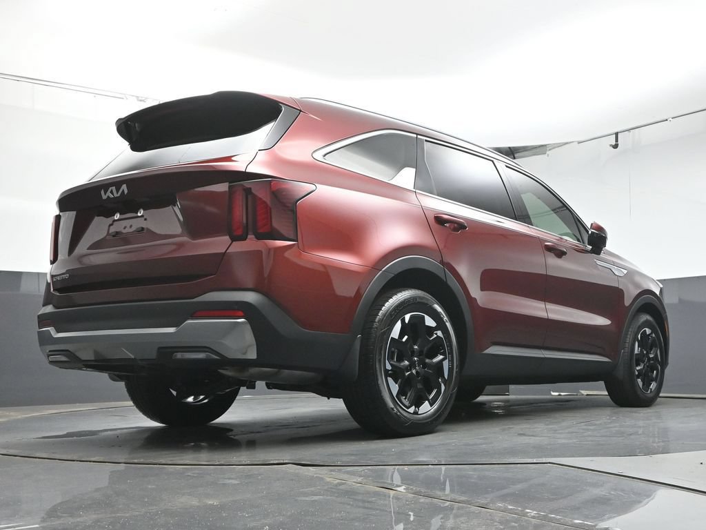 Used 2025 Kia Sorento S FWD image 42