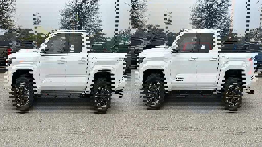 New 2026 Toyota Tacoma TRD Sport image 4