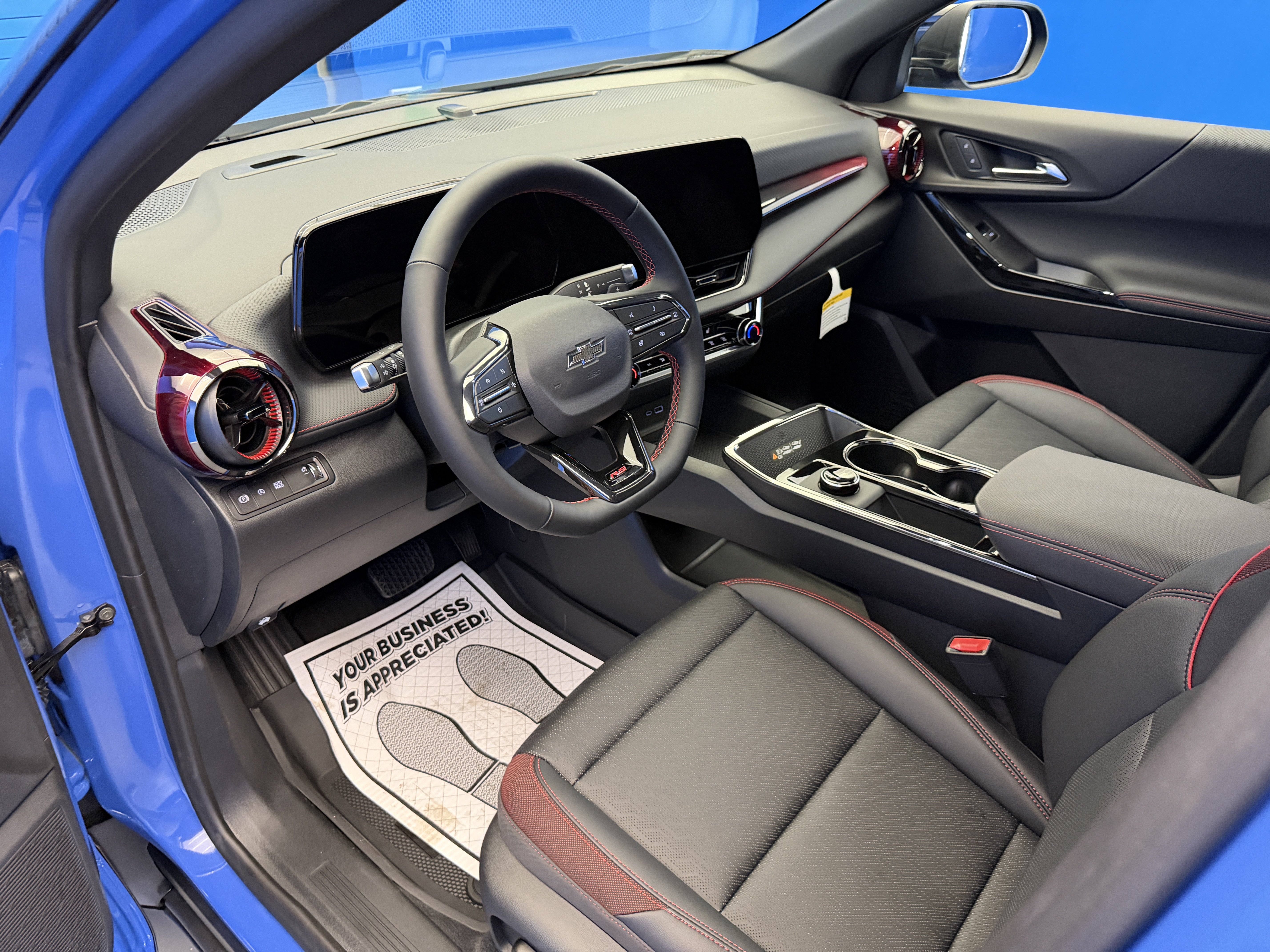 New 2027 Chevrolet Equinox RS w/ Safety and Technology Package FWD image 11