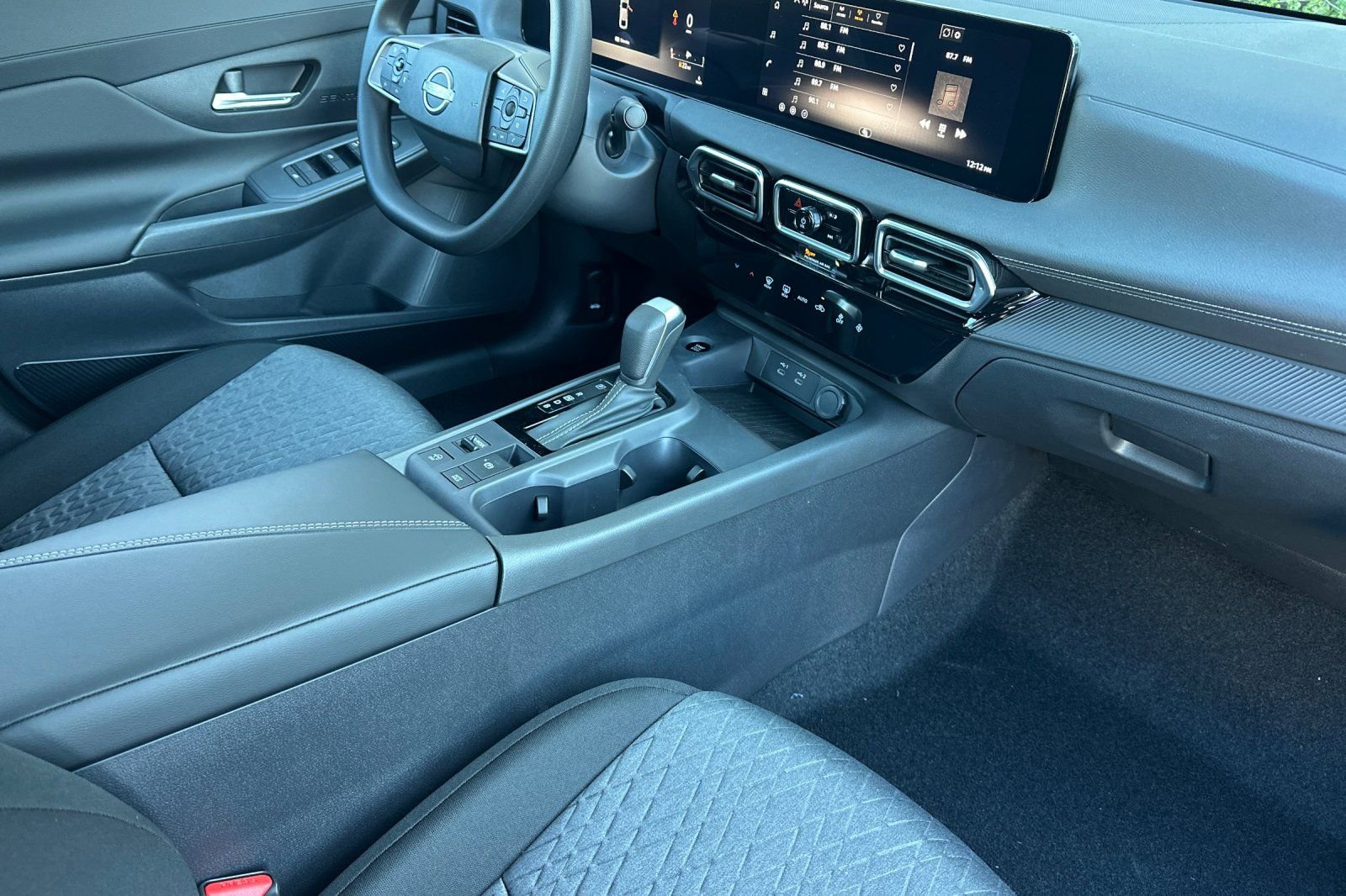 New 2026 Nissan Sentra SV w/ Floor Mat Package FWD image 12