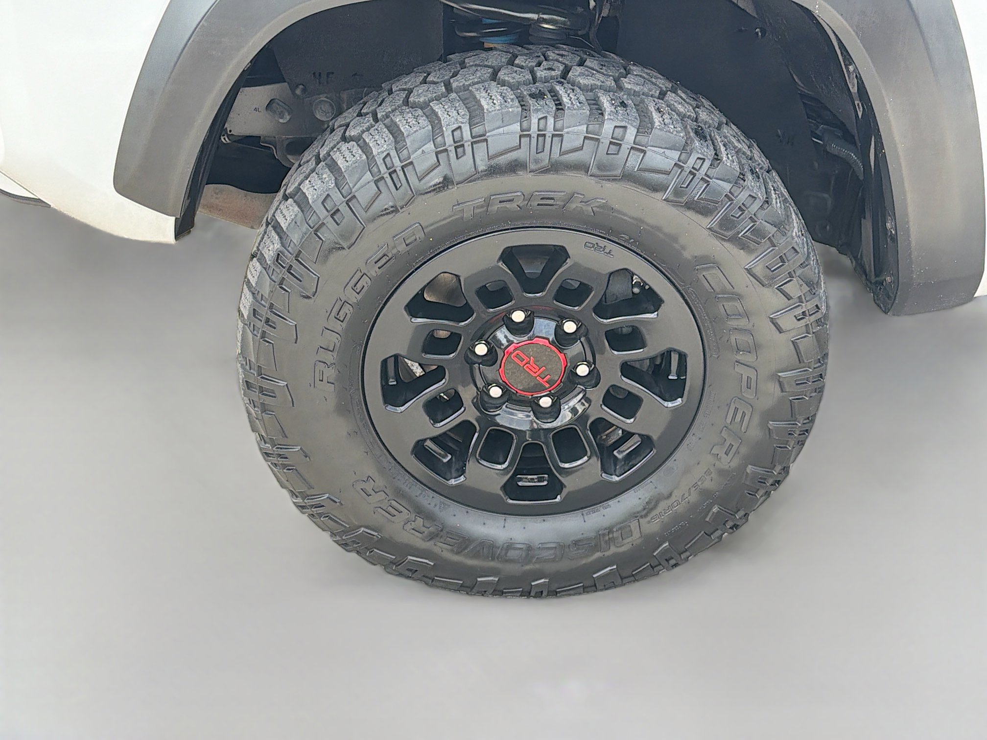 Used 2019 Toyota Tacoma TRD Off-Road AWD/4WD image 39