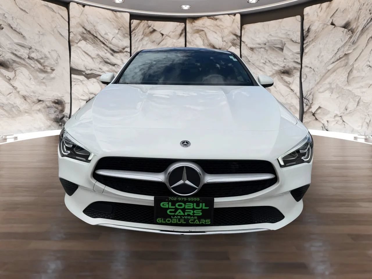 Used 2023 Mercedes-Benz CLA 250 w/ Premium Package image 3