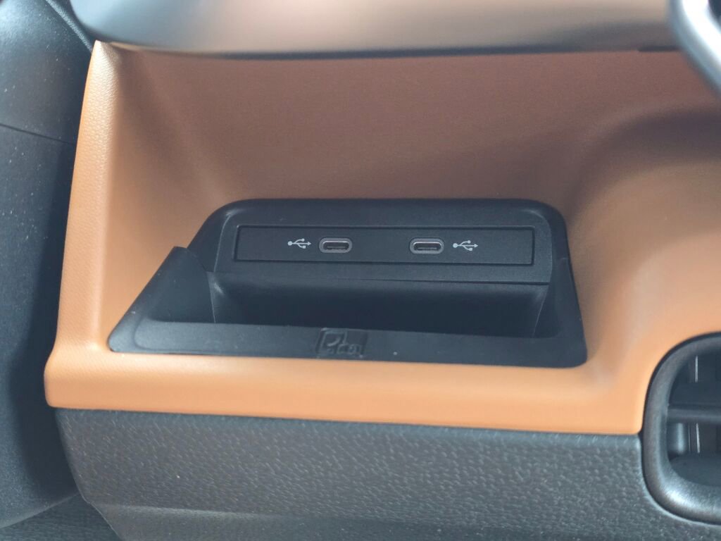 New 2025 Volkswagen ID. Buzz Pro S Plus image 29